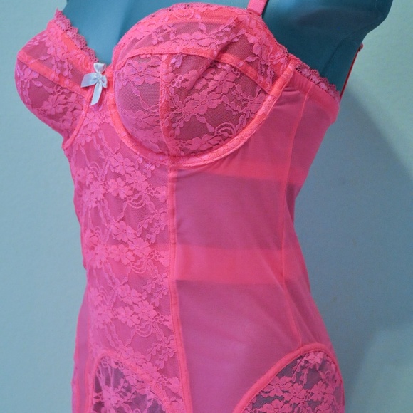 VICTORIAS SECRET GARTER LINGERIER 34B TEDDY SLIP - Picture 3 of 7